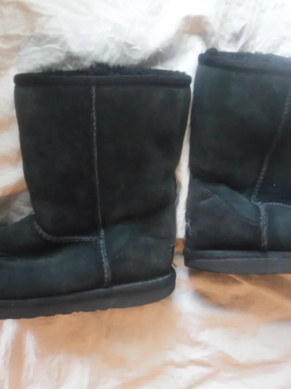 UGG product pair